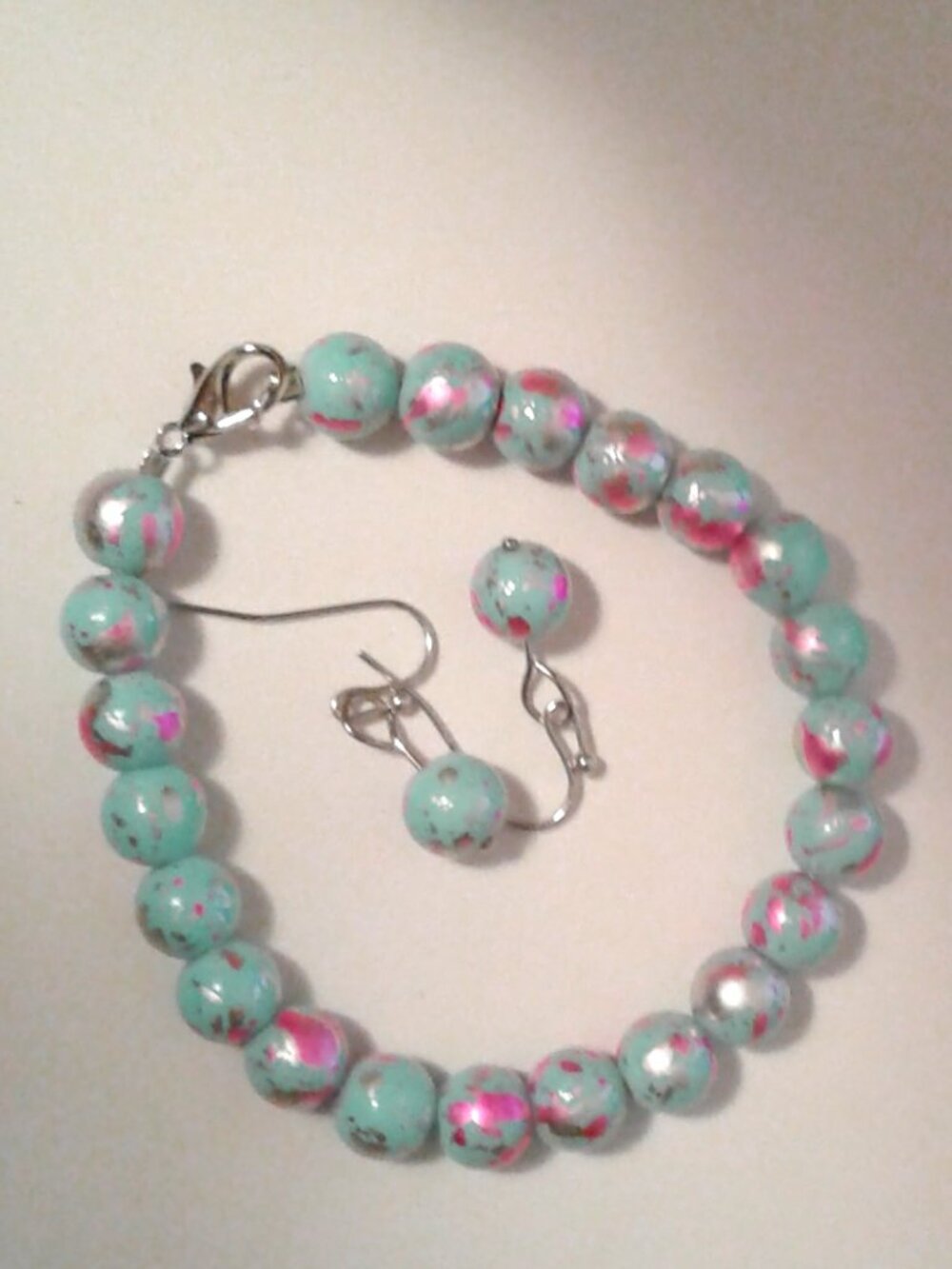 Blue/Pink Splatter Paint Design Bracelet and Matching Dangle Earrings NEW